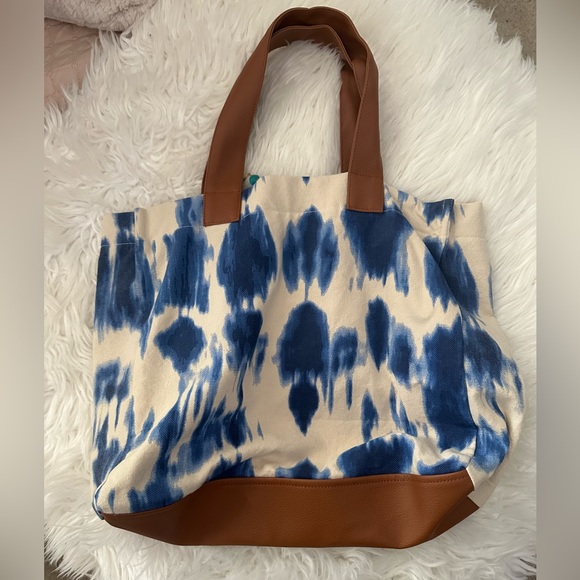 Lu & Elle Laguna Canvas Tote. - Picture 2 of 3